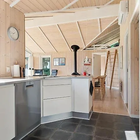 펜션 Sj297-sjolund-rugmarken-6