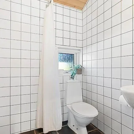 펜션 Sj297-sjolund-rugmarken-6 *